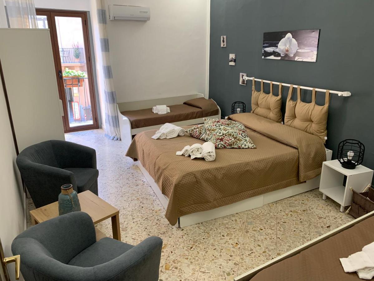 Corte Sant'Anna Apartment Palermo Ngoại thất bức ảnh