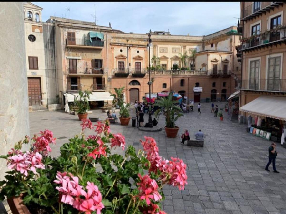 Corte Sant'Anna Apartment Palermo Ngoại thất bức ảnh